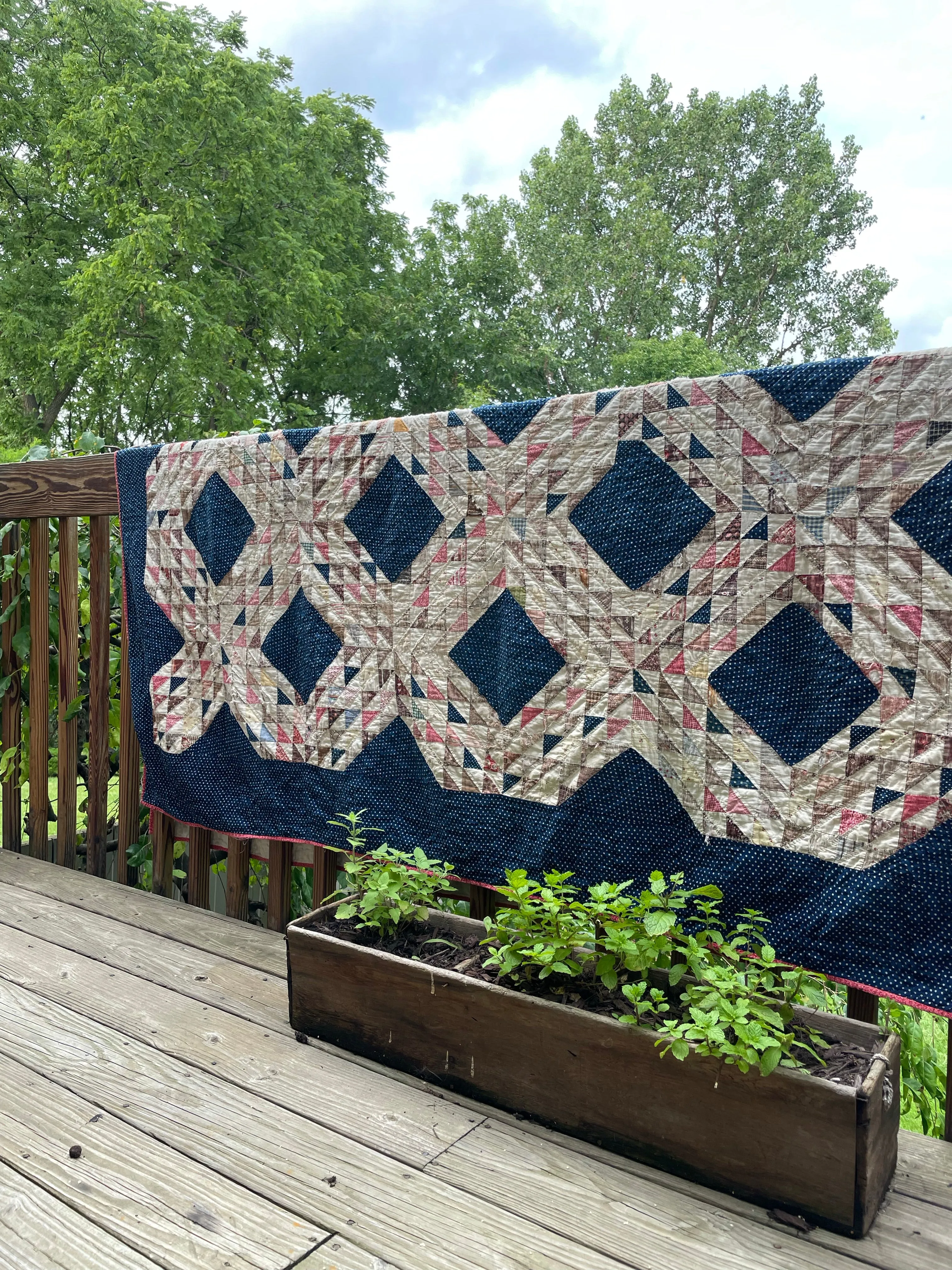 Antique Ocean Waves Quilt