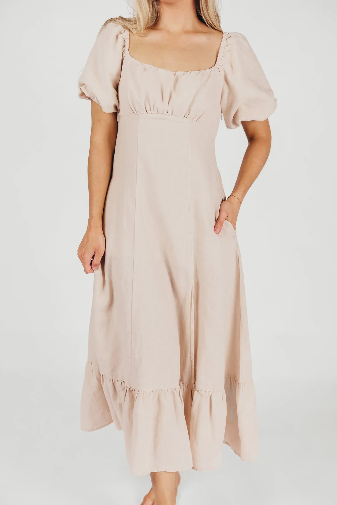 Beatrice Linen Fit-and-Flare Maxi Dress in Linen