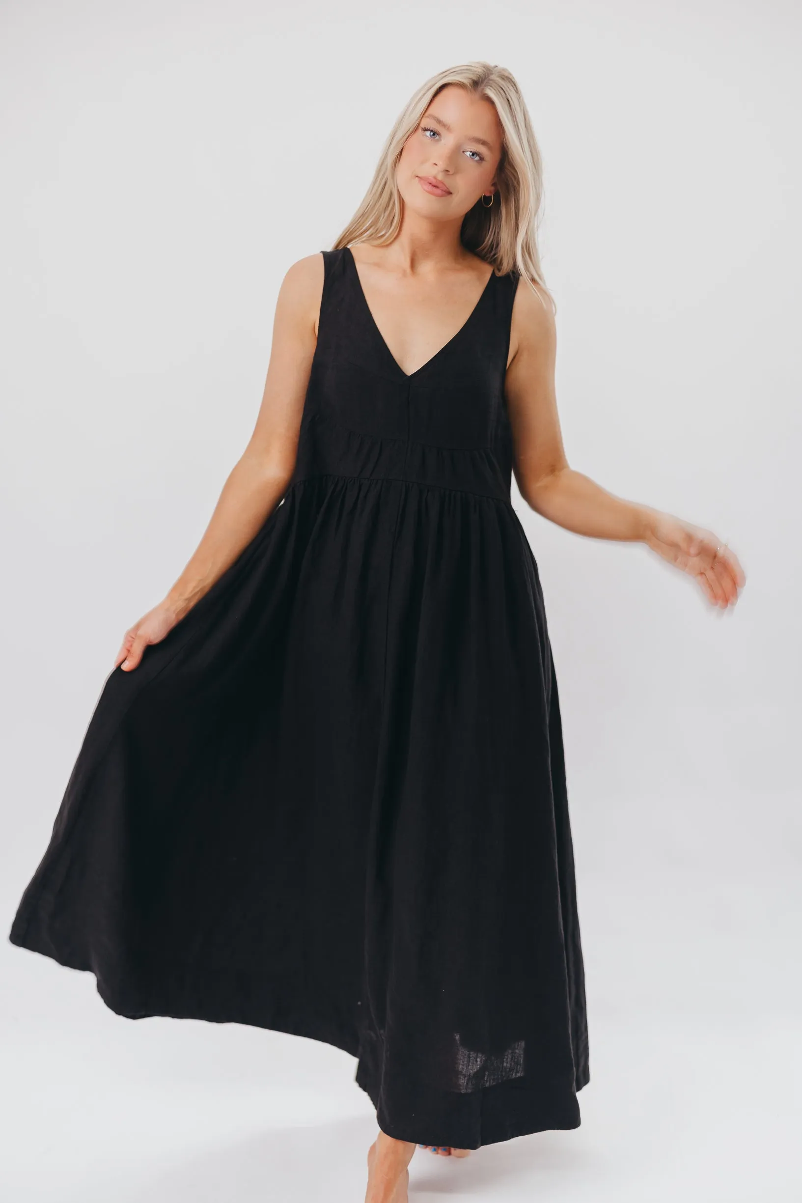 Eleonie 100% Linen Maxi Dress in Black