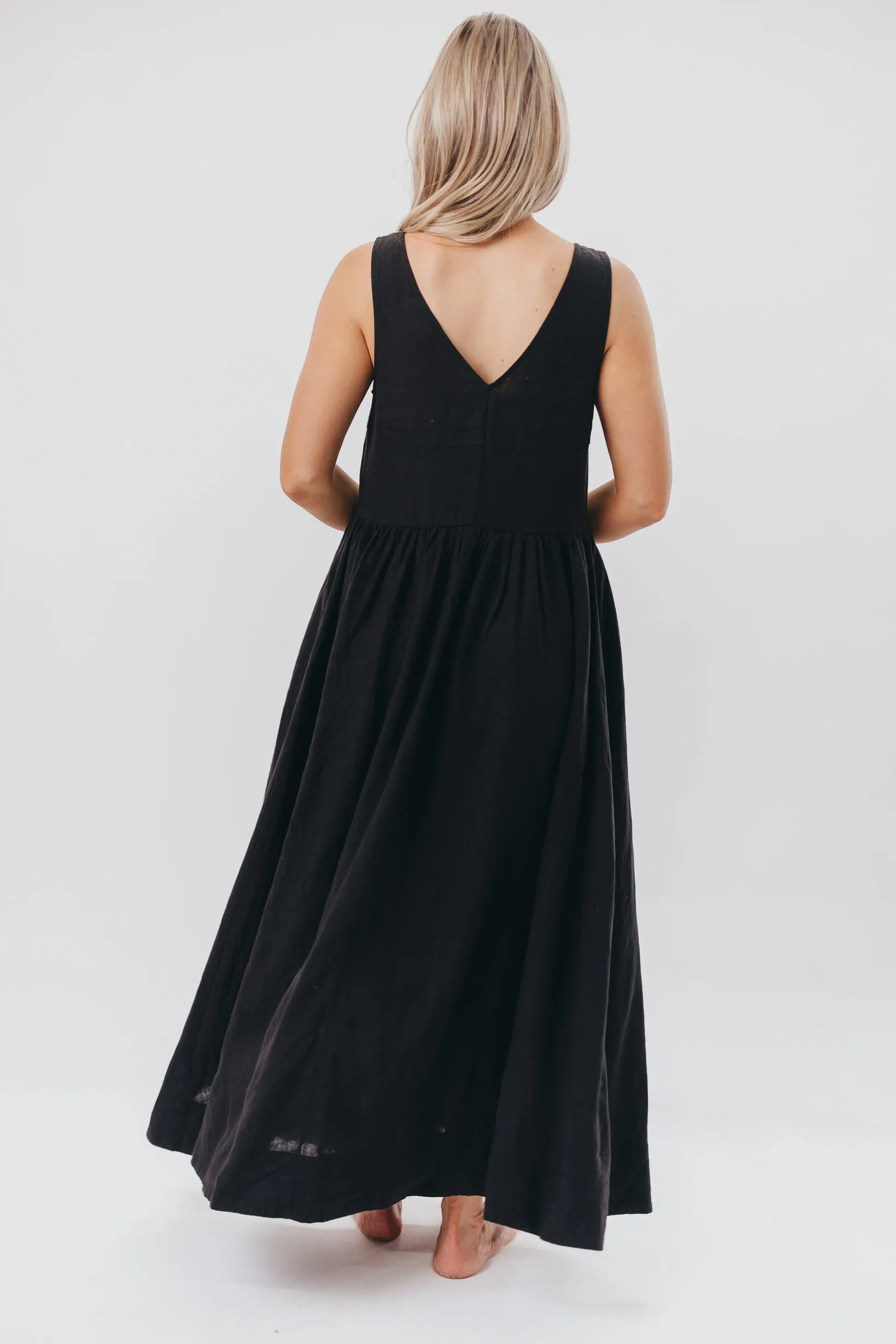 Eleonie 100% Linen Maxi Dress in Black