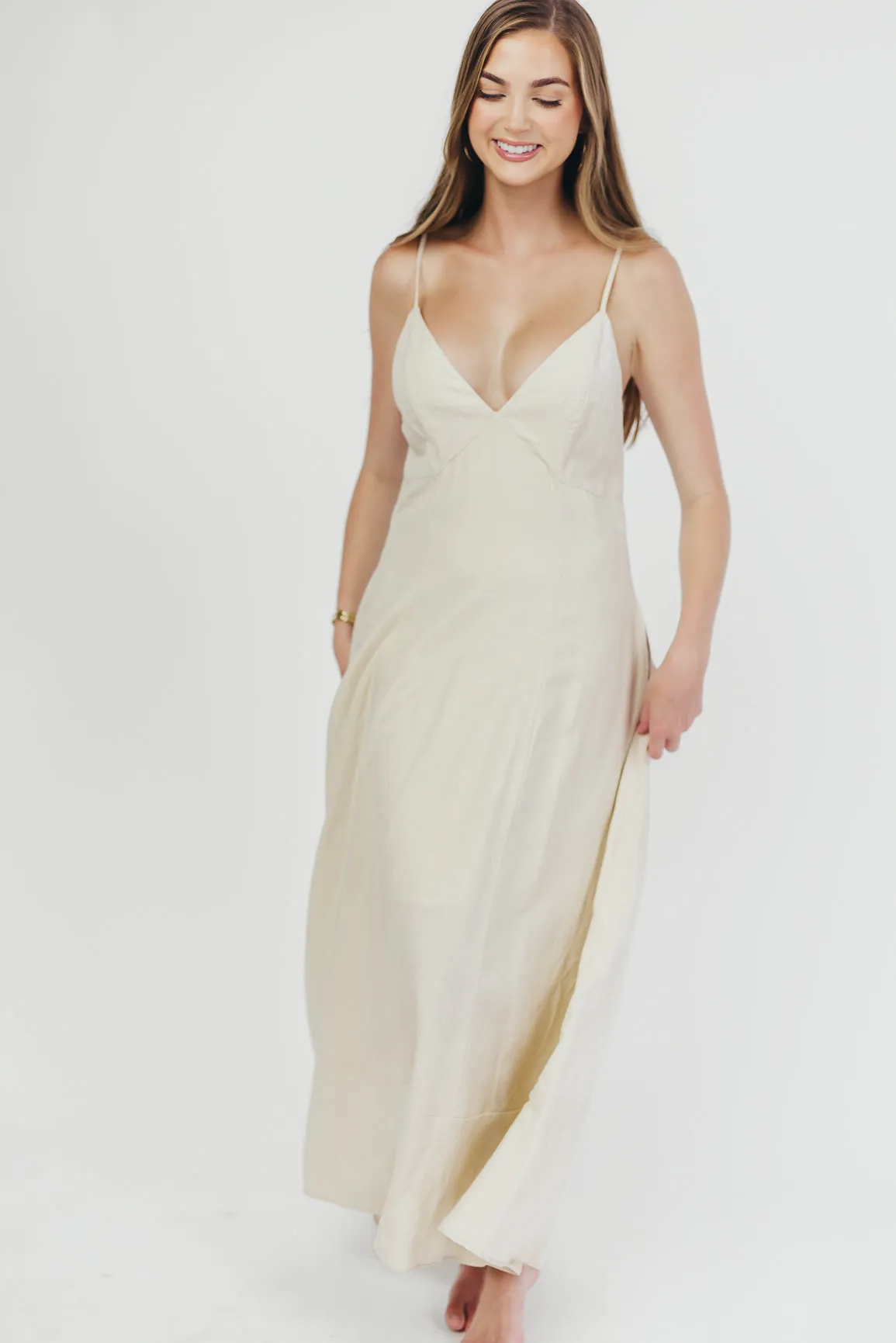 Ivy Linen-Blend Open Back Maxi Dress in Natural