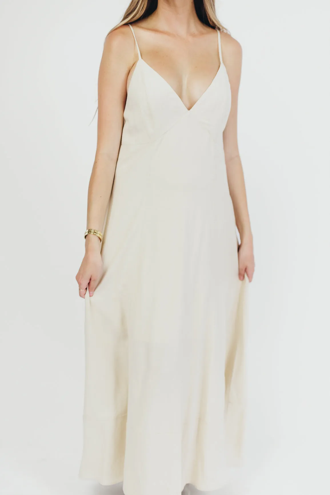 Ivy Linen-Blend Open Back Maxi Dress in Natural