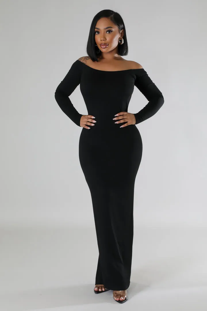 Long Sleeve Open Back Maxi Dress