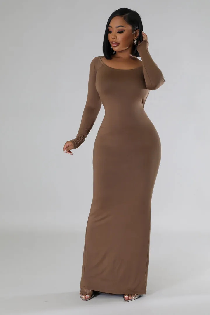 Long Sleeve Open Back Maxi Dress