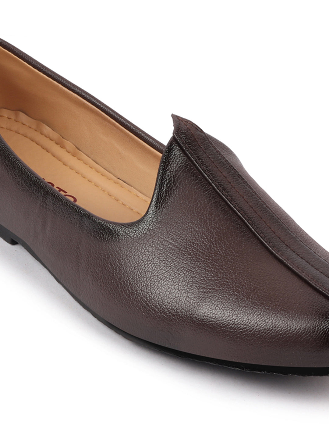 Men Brown Ethnic Slip-On Jutis and Mojaris