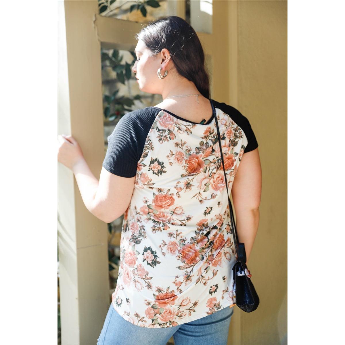 Plus size short sleeve floral print top