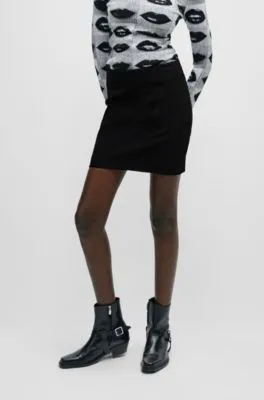 Regular-fit mini skirt in super-stretch material