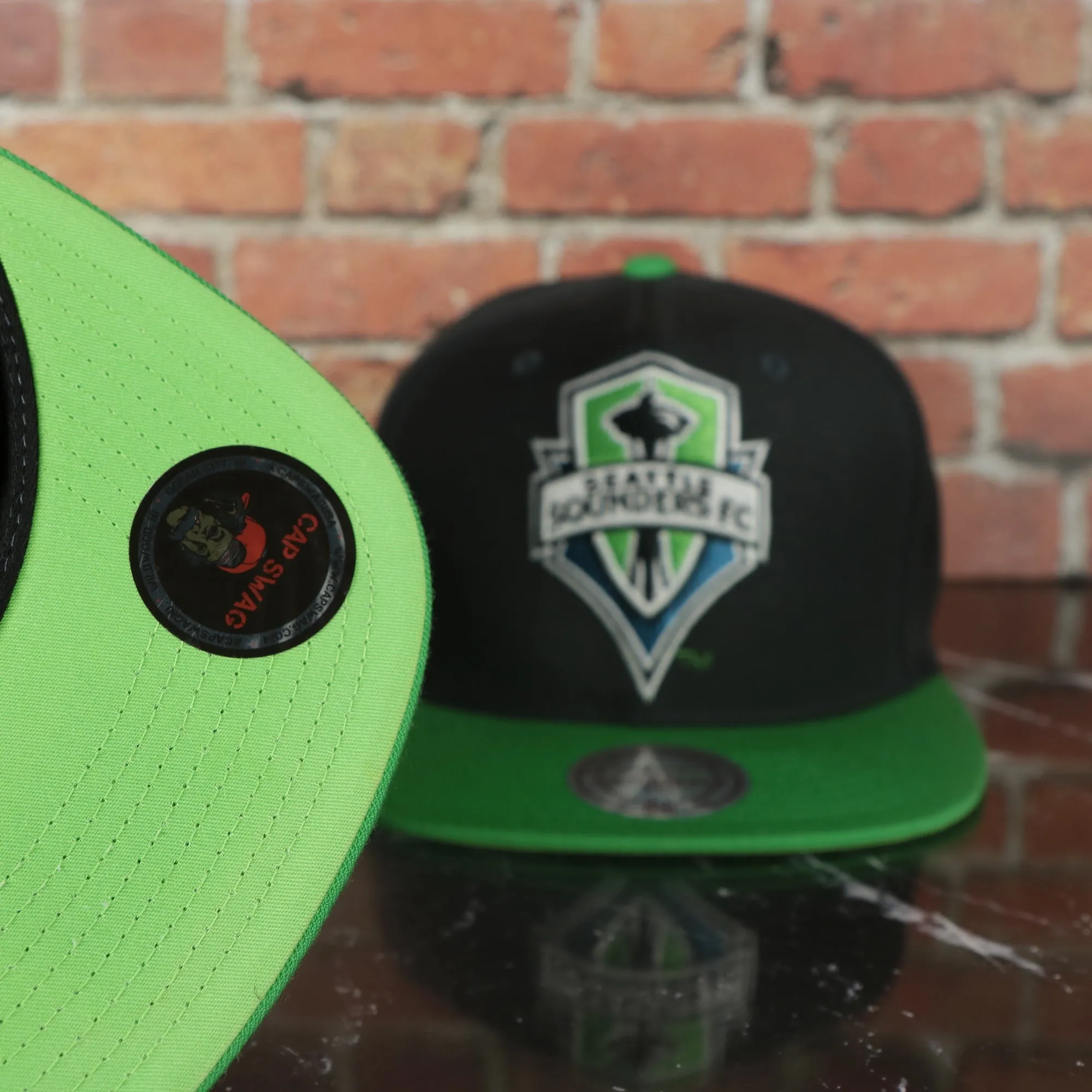 Seattle Sounders XL Logo Two Tone Snapback Hat