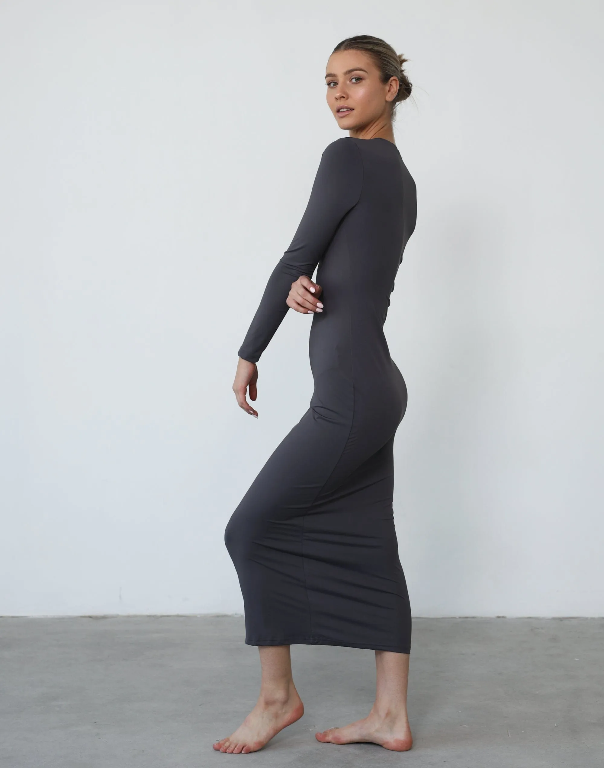 Shontae Long Sleeve Maxi Dress (Slate)