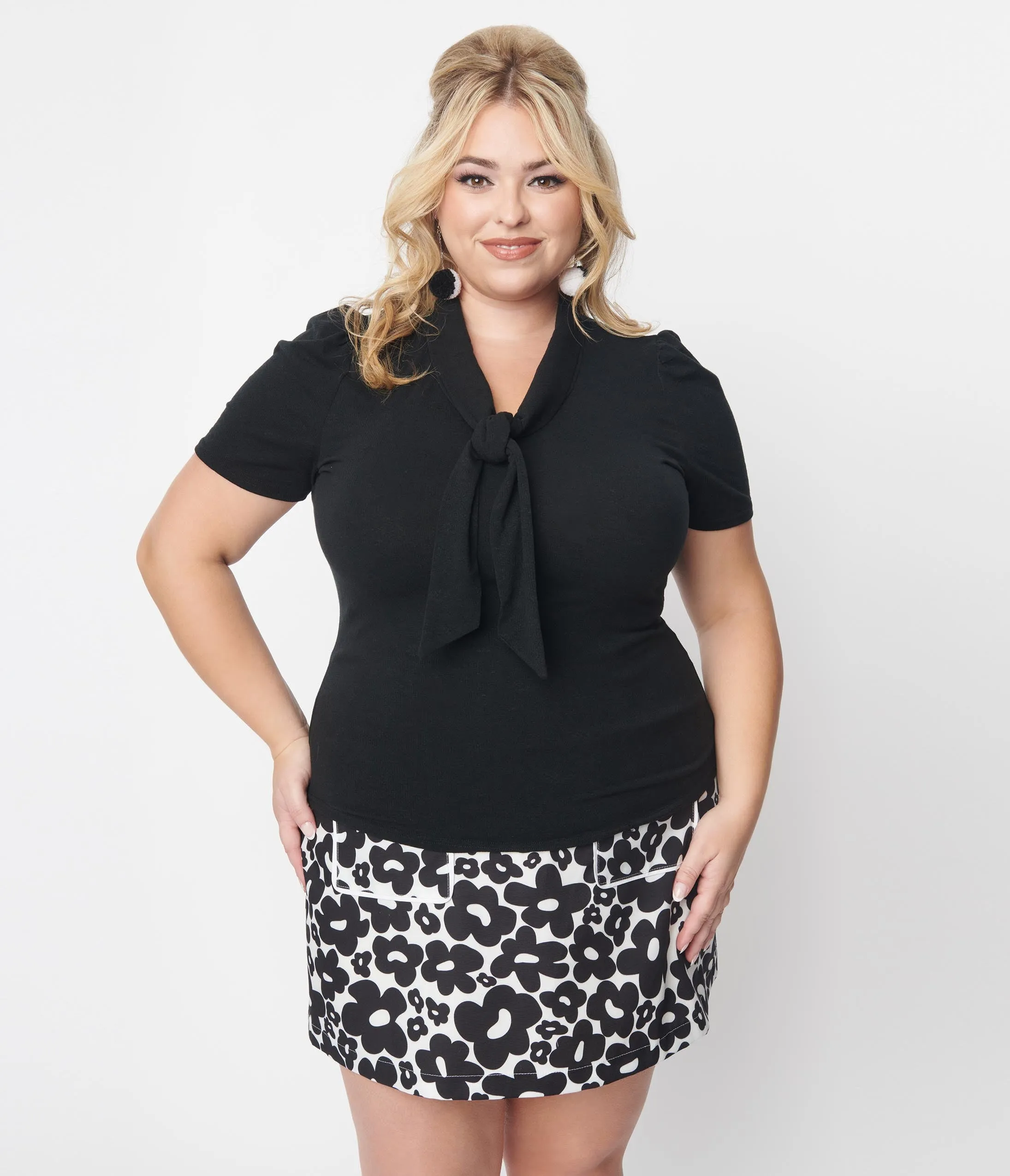 Smak Parlour Plus Size Black Tie Neck Top